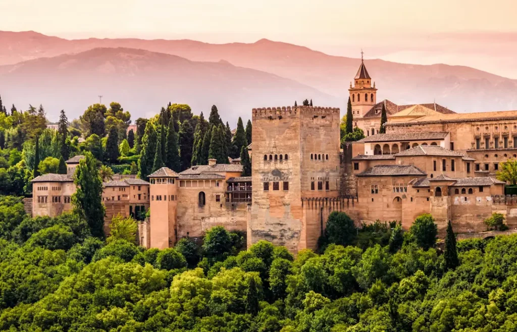 hostel-en-granada.jpeg alhambra de granada 4u hostel centro